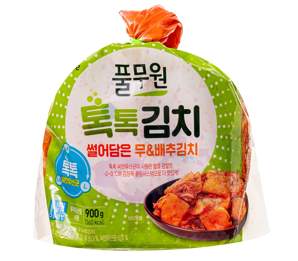 Pulmuone Toktok Sseoleodameun Mu & Pear Chu Kimchi , 900 g, 1 Pack (풀무원 톡톡 썰어담은 무 & 배추김치, 900g, 1개)