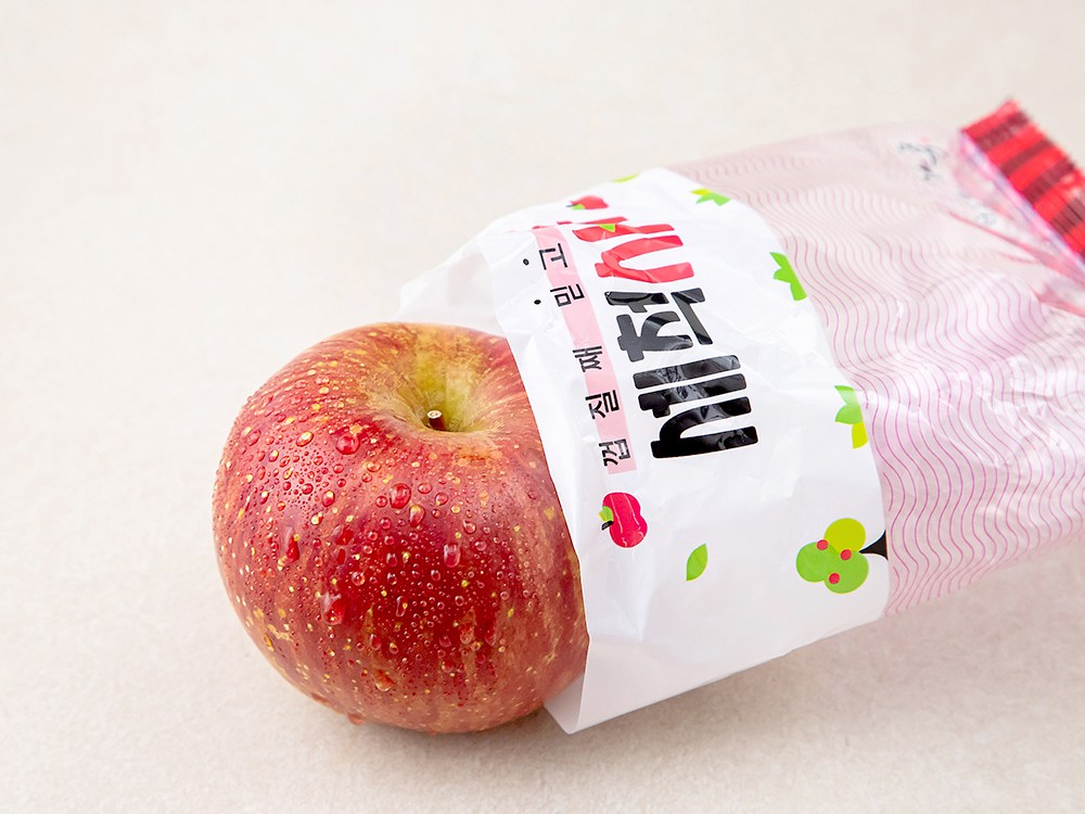 Jok Domestic Sweetness Seonbyeol Andong Washed Apple , 2 kg( So ), 1 Pack (가족 국내산 당도선별 안동 세척사과, 2kg(소과), 1개)