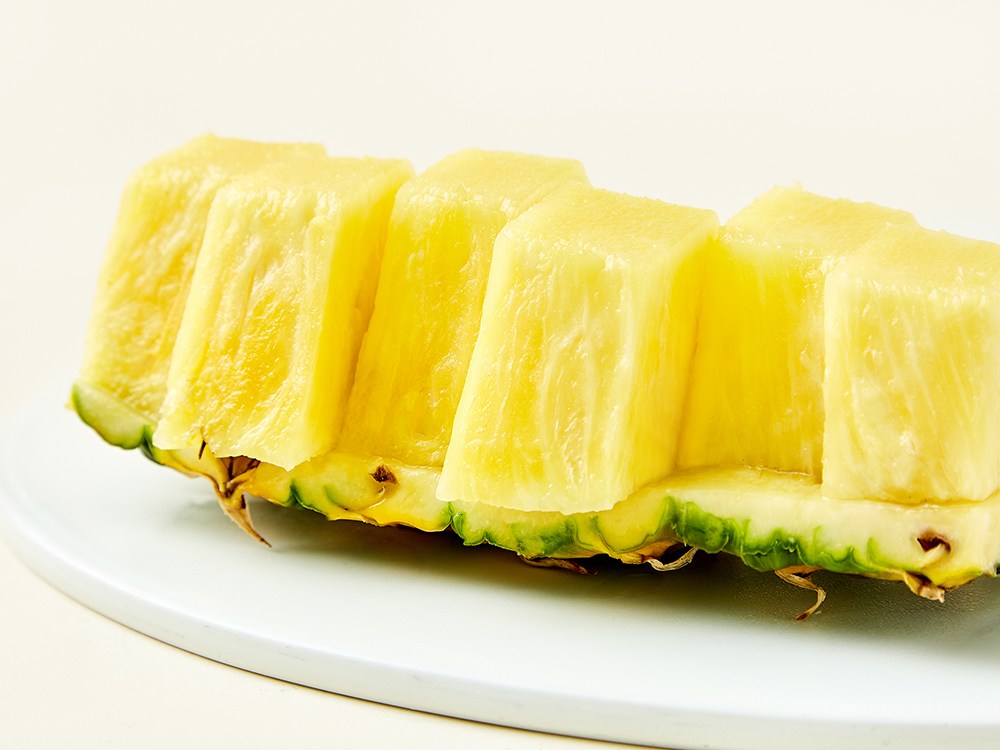 Sumifru Gamsukwang Heonipat Pineapple , 2.1 kg, 1 Pack (스미후루 감숙왕 허니팟 파인애플, 2.1kg, 1개)