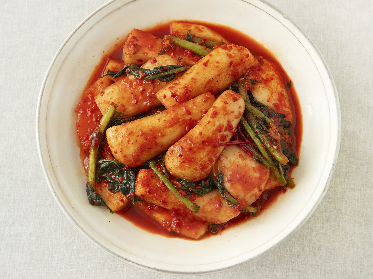 Paenghyeonsuk Choeyangrak Tasty Yetnal Chonggak Kimchi (팽현숙 최양락의 맛있는 옛날 총각김치)