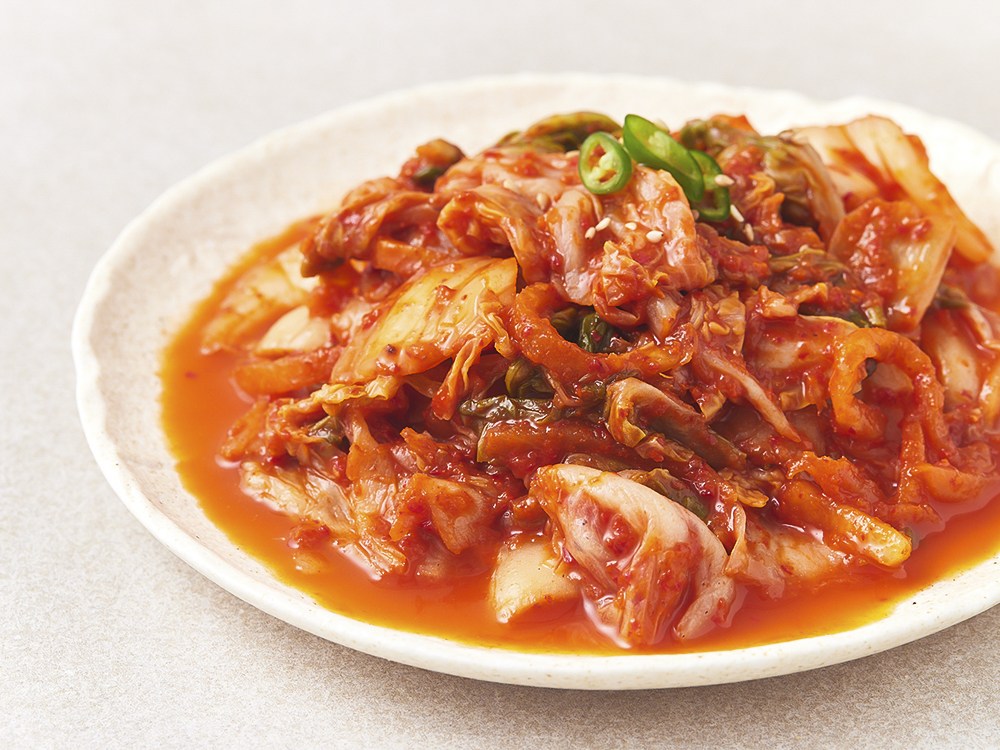 Yesodam Spicy Silbi Sseoleun Kimchi , 1 kg, 1 Pack (예소담 매운 실비 썰은 김치, 1kg, 1개)