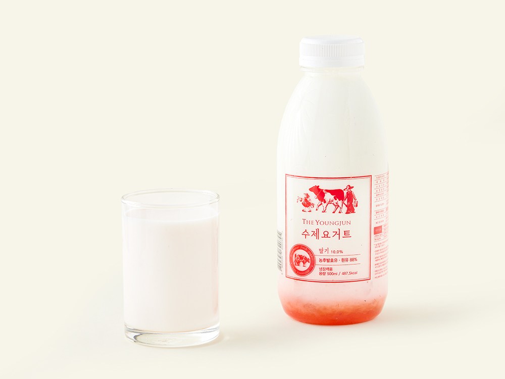 Yeongjun Farm Suje Yogurt Strawberry , 500 ml, 1 Pack , 1 Pack (영준목장 수제 요거트 딸기, 500ml, 1개입, 1개)