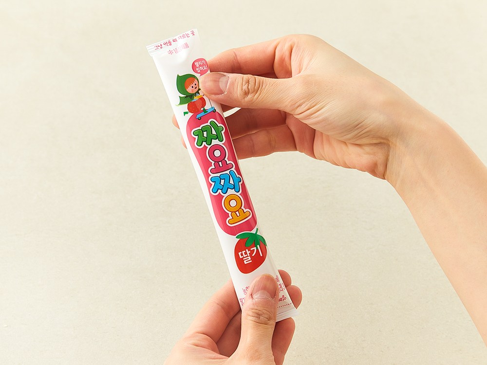 Seoul Milk Jjameok Yogureuteu Jjayojjayo Strawberry , 40 g, 6 Pack , 2 Pack (서울우유 짜먹는 요구르트 짜요짜요 딸기, 40g, 6개입, 2개)