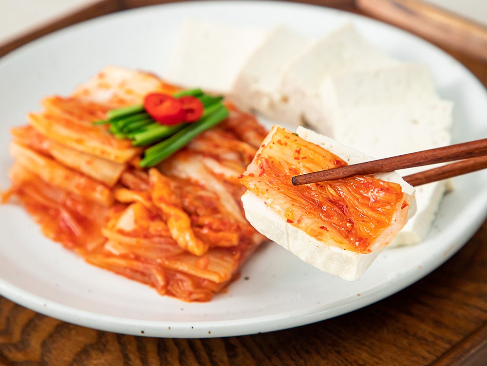 Jongga Tasty Byeolmi Bossam Kimchi , 400 g, 1 Pack (종가 맛있는 별미 보쌈김치, 400g, 1개)