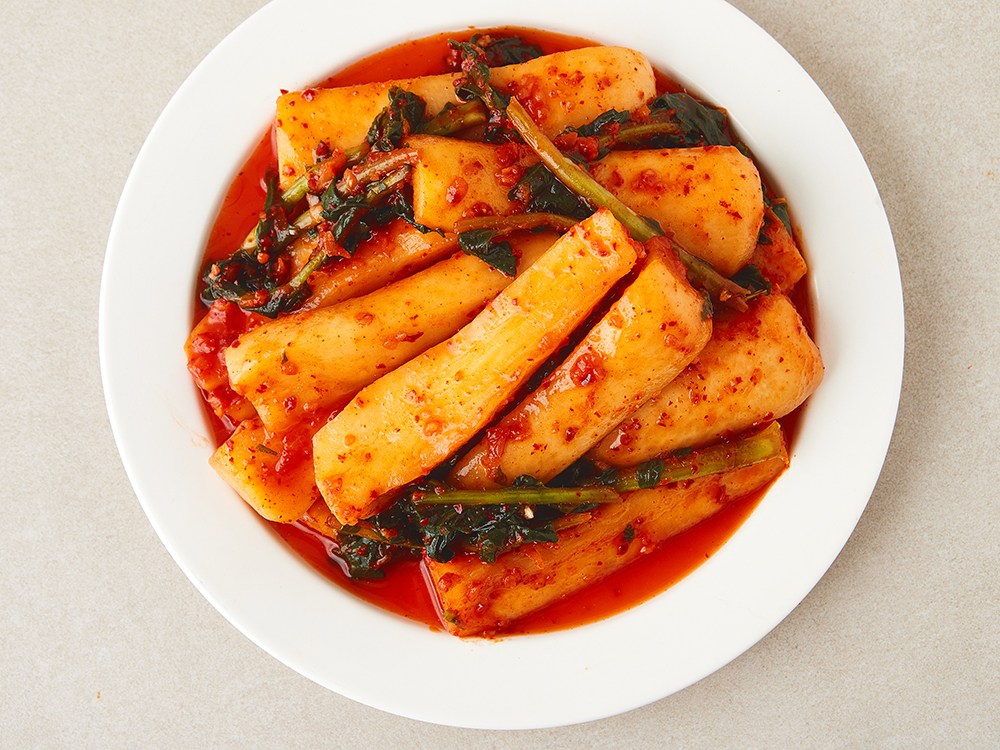 Ju King San Kimchi Chonggak Kimchi (주왕산 김치 총각김치)