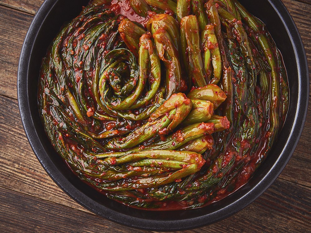 Mosan Kimchi Gatdameun Mustard Greens Kimchi , 1 kg, 1 Pack (모산김치 갓담은 갓김치, 1kg, 1개)