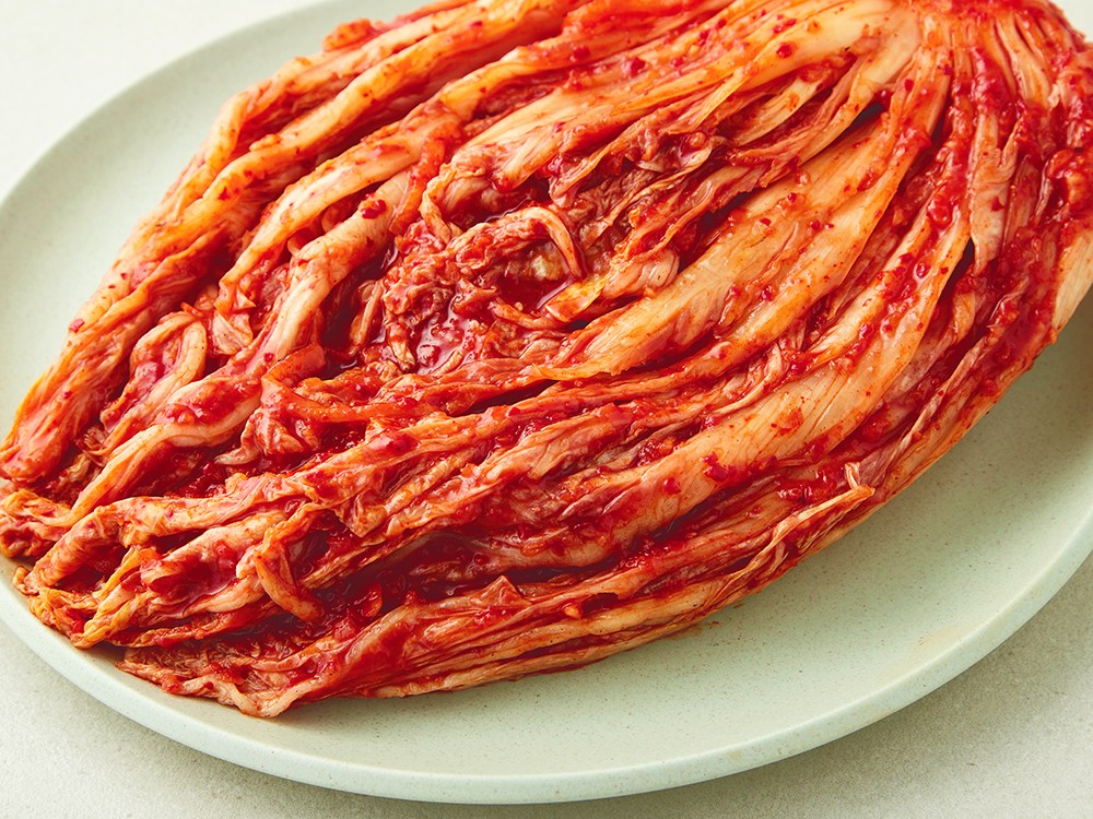 Hwangboma Jung Domestic Whole Napa Kimchi , 3 kg, 1 Pack (황보마을 중국산 포기김치, 3kg, 1개)