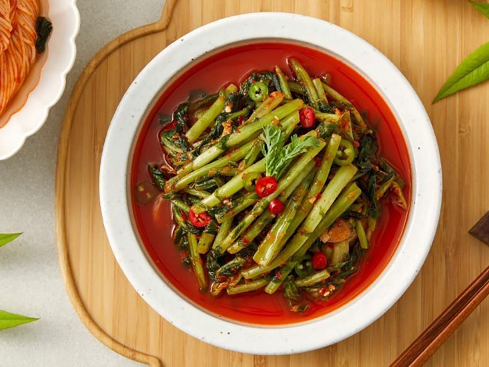 Bibigo Yeolmu Kimchi (비비고 열무김치)