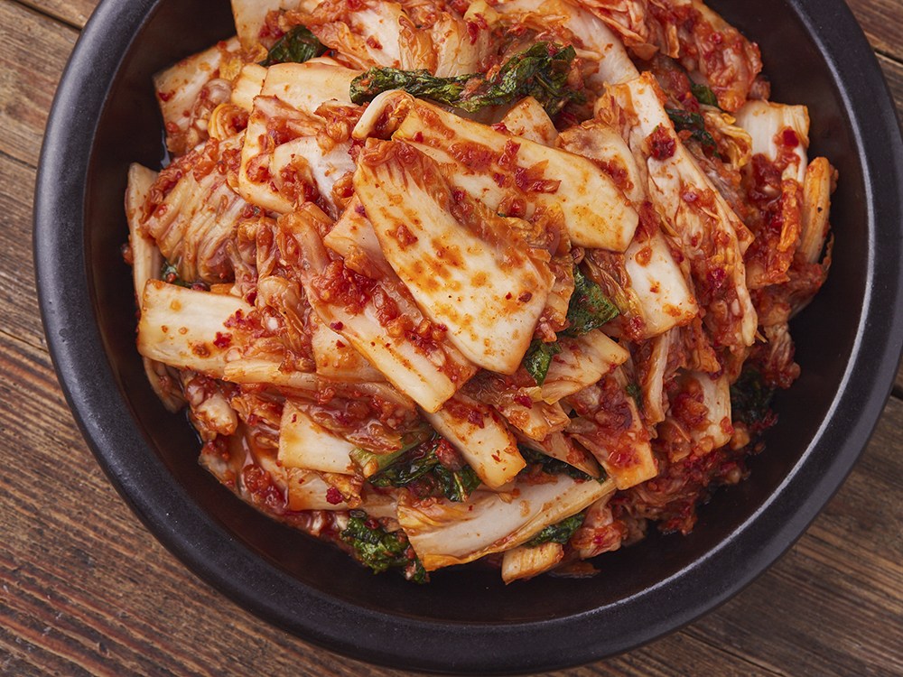 Kokjipeokok Garlic Kimchi , 1 kg, 1 Pack (콕집어콕 마늘김치, 1kg, 1개)