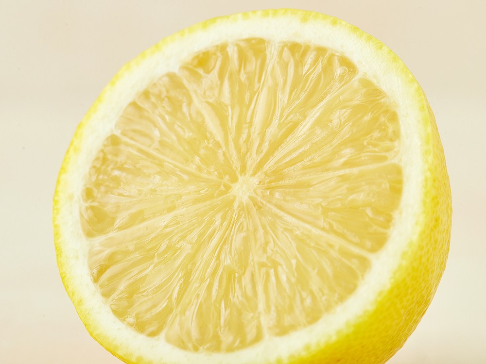 Jedeudeun Organic Injeung Jeju Lemon , 500 g, 1 Pack (제이드가든 유기농 인증 제주 레몬, 500g, 1개)
