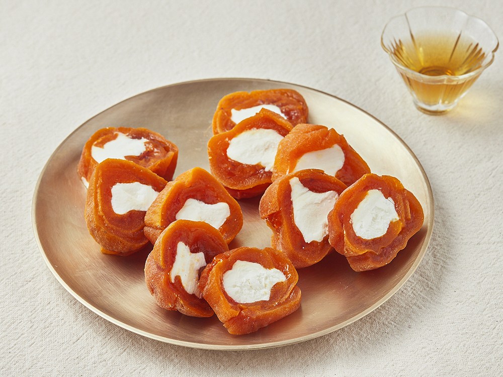 All Bareunnong Sheets Rikota Cheese Got Persimmon Mal ( Frozen ), 1 Pack , 200 g (All바른농장 리코타치즈 곶감말이 (냉동), 1개, 200g)