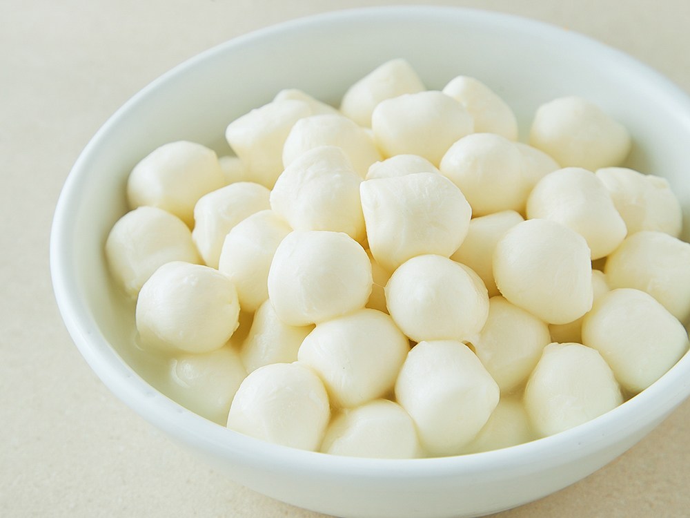 Denmakeu Dongwon Whoo Reswi Mojjarelra Bokochini , 1 kg, 1 Pack , 1 Pack (덴마크 동원 후레쉬 모짜렐라 보코치니, 1kg, 1개, 1개입)