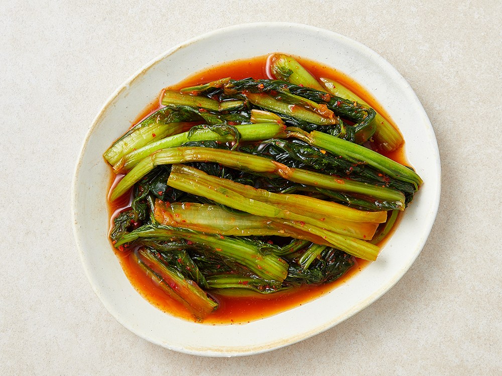 Yesodam Teuk Mustard Greens Kimchi , 300 g, 1 Pack (예소담 특갓김치, 300g, 1개)