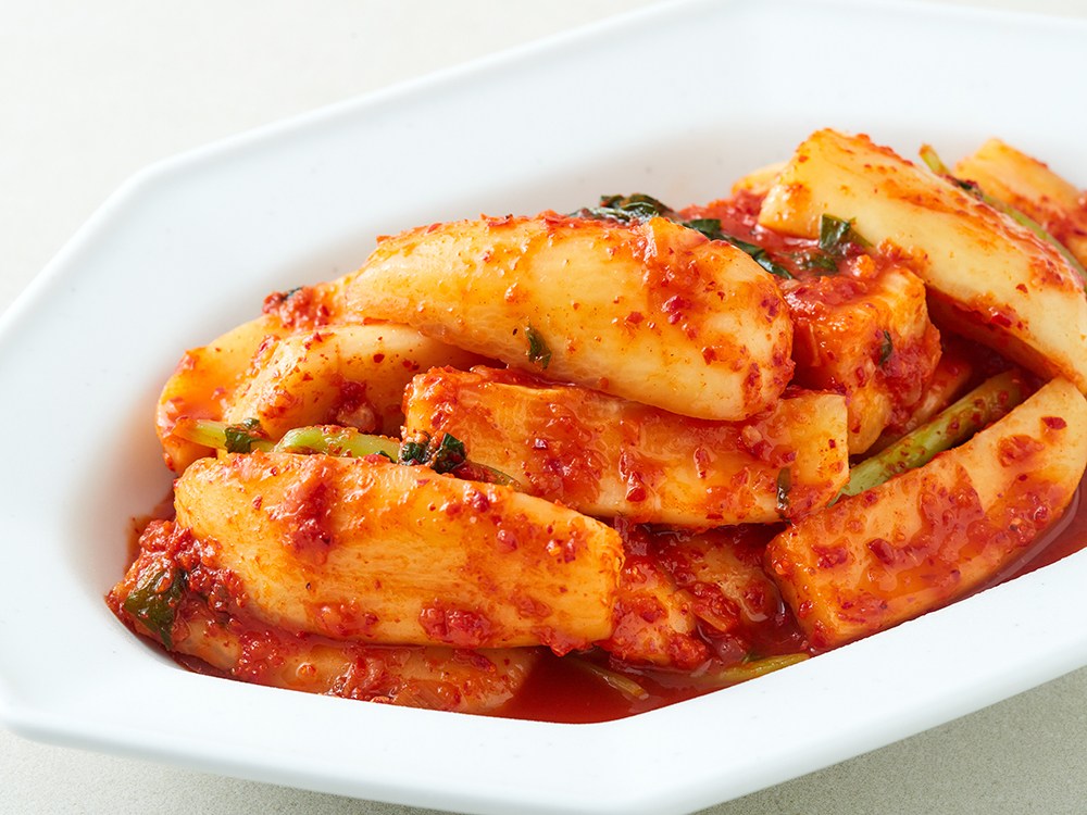 Seonnongwon Jayeon Dameun Chonggak Kimchi , 1.8 kg, 1 Pack (선농원 자연 담은 총각김치, 1.8kg, 1개)