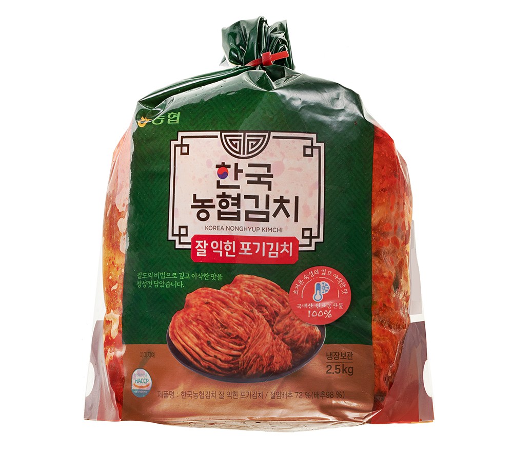 Nonghyup Guk Jal Ikhin Whole Napa Kimchi , 2.5 kg, 1 Pack (농협 한국 잘 익힌 포기김치, 2.5kg, 1개)