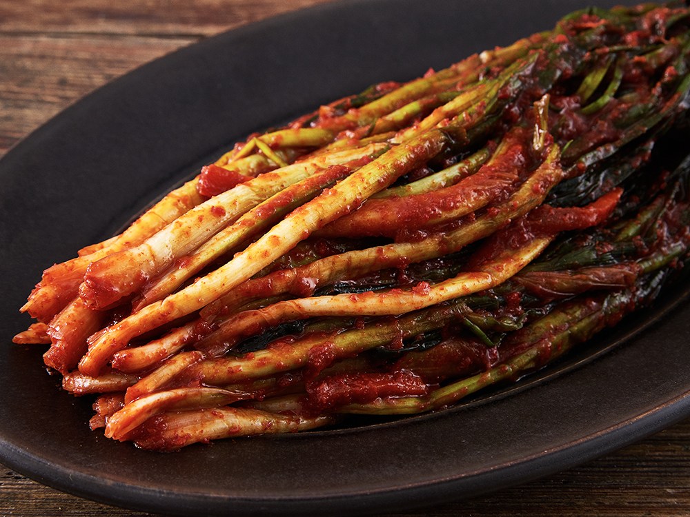 Yesodam Spicy Silbi Pa Kimchi , 500 g, 1 Pack (예소담 매운 실비 파김치, 500g, 1개)