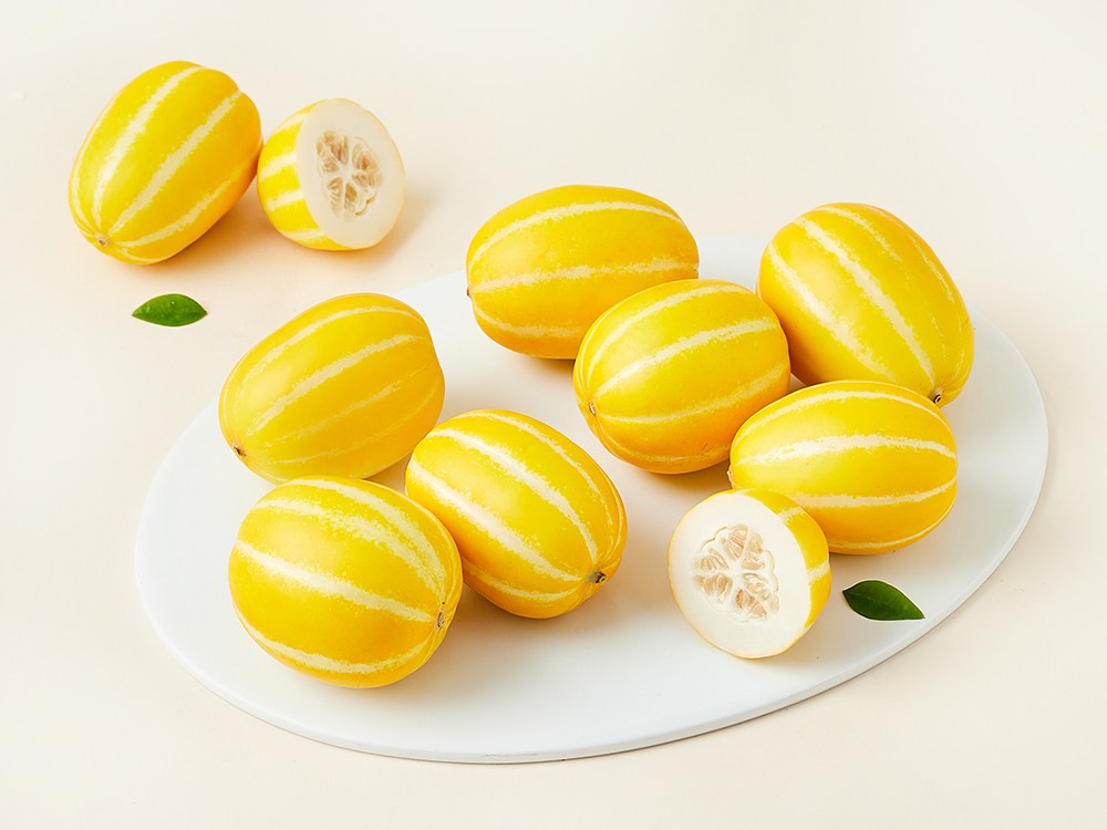 Maseuteo Minseok Nongbu Seongju Mini Korean Melon 6~9 Pack , 1.5 kg, 1 Pack (마이스터 한민석 농부의 성주 미니참외 6~9입, 1.5kg, 1개)