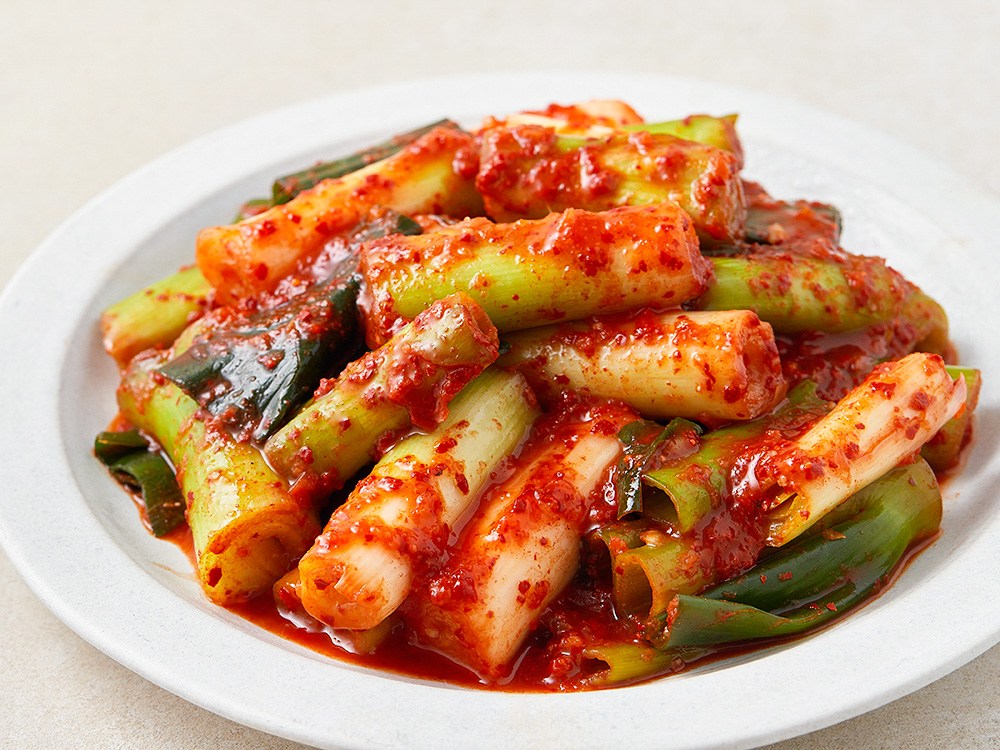 Hwangboma Green Onion Kimchi , 5 kg, 1 Pack (황보마을 대파김치, 5kg, 1개)