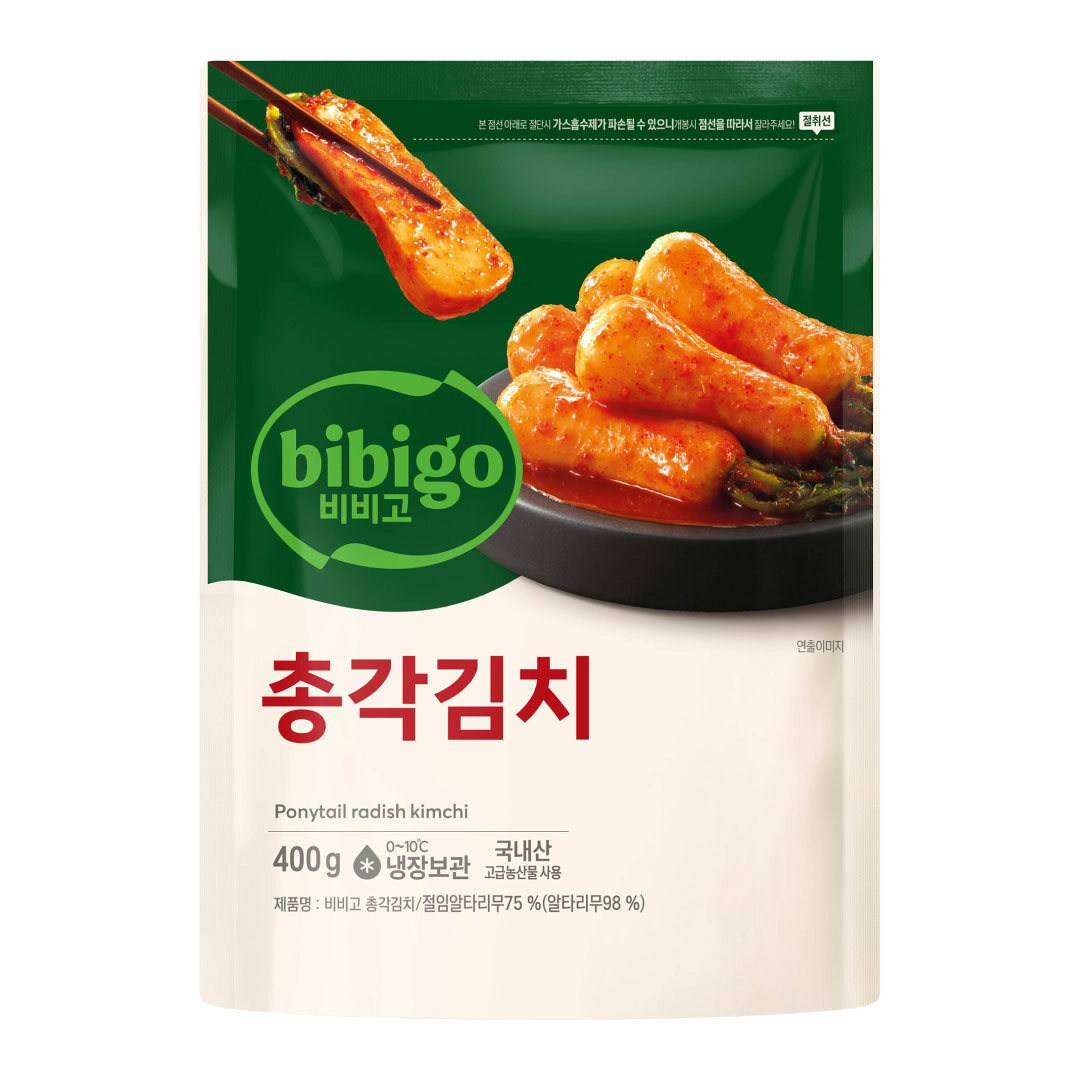 Bibigo Chonggak Kimchi (비비고 총각김치)