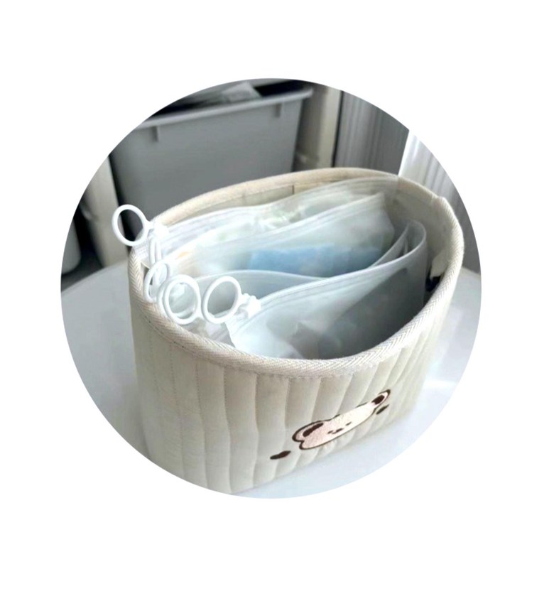 Beulreseuyu Gori Seulradeo Jipeobaek Bantumyeong Package Ji Gansik Seonmul Yangmal Pouch , 1 Pack , 20 Sheets (블레스유 고리 슬라이더 지퍼백 반투명 포장지 간식 선물 양말 파우치, 1개, 20매)