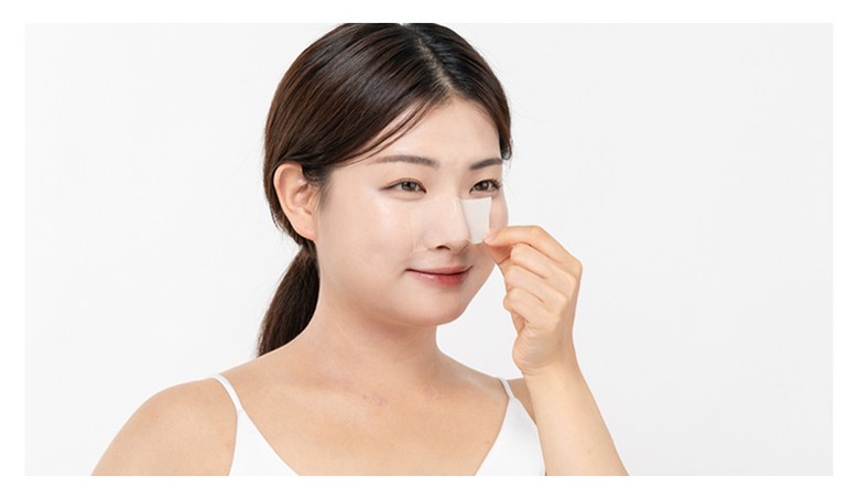 Dadiri Sebum Noka Eoseongcho Woteo Ko Pack 80 ml Blackhead Sebum Yeonhwaje , 1 Pack , 1 Pack (다디리 피지녹아 어성초 워터 코팩 80ml 블랙헤드 피지연화제, 1개, 1개입)