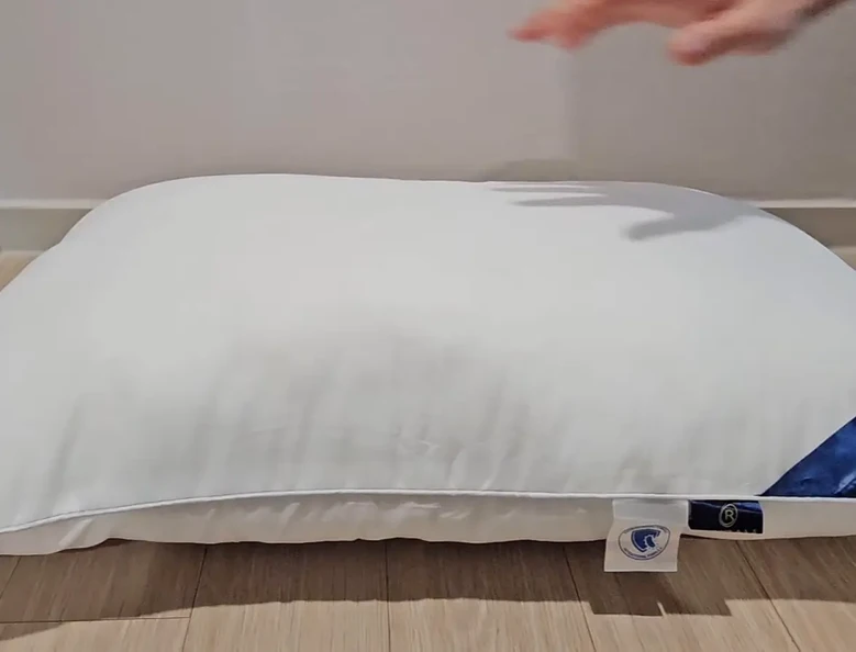 Jam Pyeonan 5 Seong Grade Suk Noodles Hotel Be Pack , 2 Pack , Milkeu White (로이잠 편안한 5성급 숙면 호텔 베개, 2개, 밀크화이트)