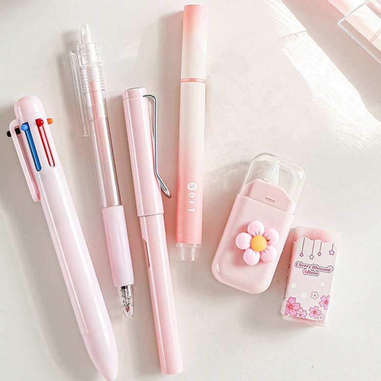 Hongeonmokyo Gwiyeoun Mungu Set Sinhakgi Joleop Danche Seonmul Hakyongpum Samuyongpum 6 Types Seonmul Set (홍언목요 귀여운 문구세트 신학기 졸업 단체 선물 학용품 사무용품 6종 선물세트)