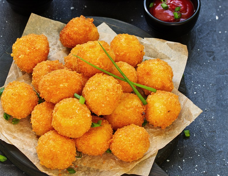 Bondel Kkamong Mojjarelra Bokochini 1 kg Frozen , 1 Pack (본델 까몽 모짜렐라 보코치니 1kg 냉동, 1개)